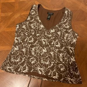 Brown patterned tank